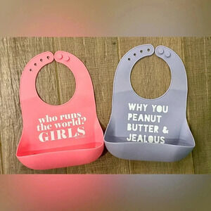 Bella Tunno Bibs